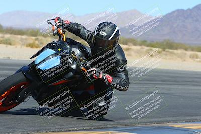 media/Mar-24-2025-Moto Forza (Mon) [[57ce5c5cff]]/2-Intermediate Group/Session 3 (Turn 6 Inside)/
